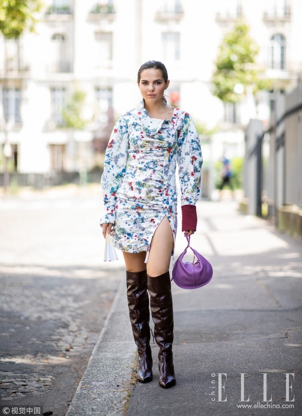 唐嫣周冬雨都在穿的褶皱裙,帮你“抓出”窈窕曲线!